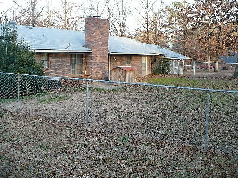 2nd image of 33 Timber Ln