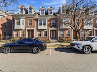 44 Prospect St, East Orange City, NJ 07017