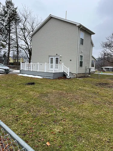 557 Postal St Photo 1