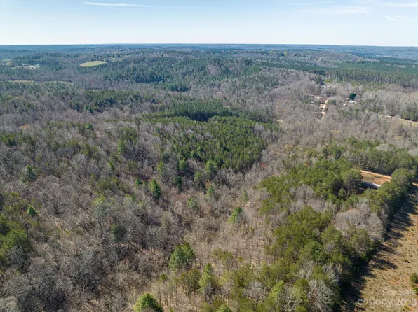 168 Whippoorwill Dr, Rutherfordton, NC 28018