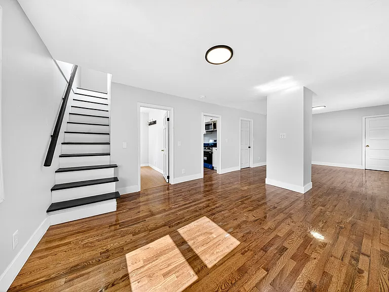 329 South St #1E — Photo 4