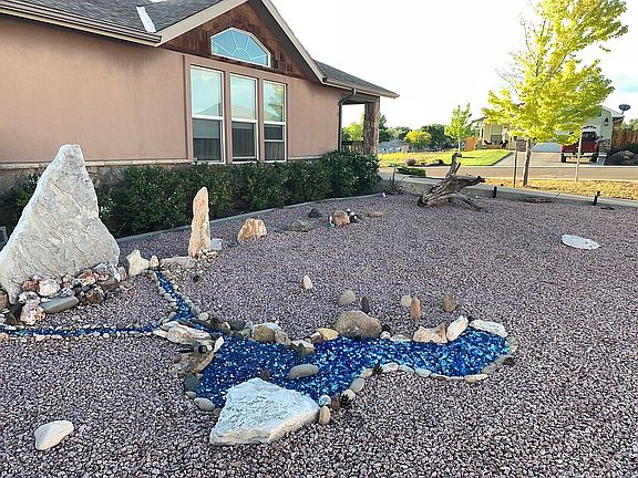 Rock garden glass 