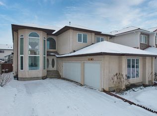 15907 91st St NW, Edmonton, AB T5Z 0A8