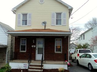 325 Sussex St, Old Forge, PA 18518