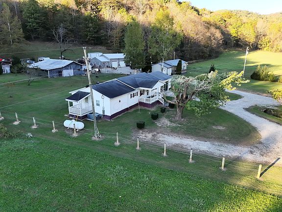 2nd image of 487 Tracy Run Rd