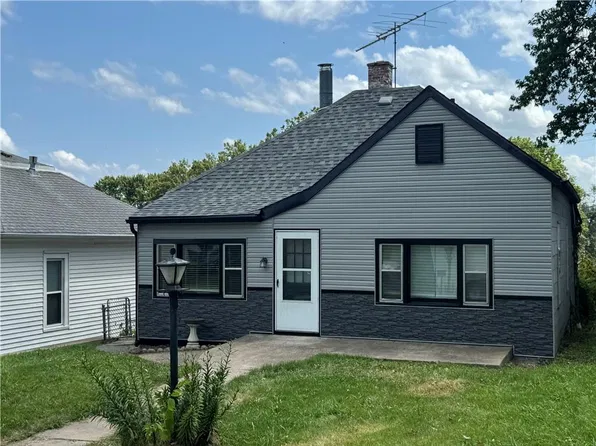1418 Atchison St, Atchison, KS 66002