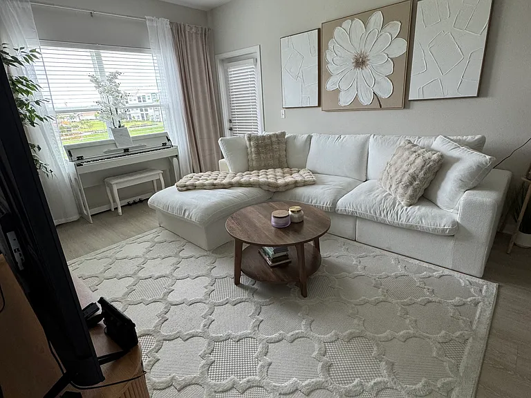 Grassy Lake Dr — Photo 9