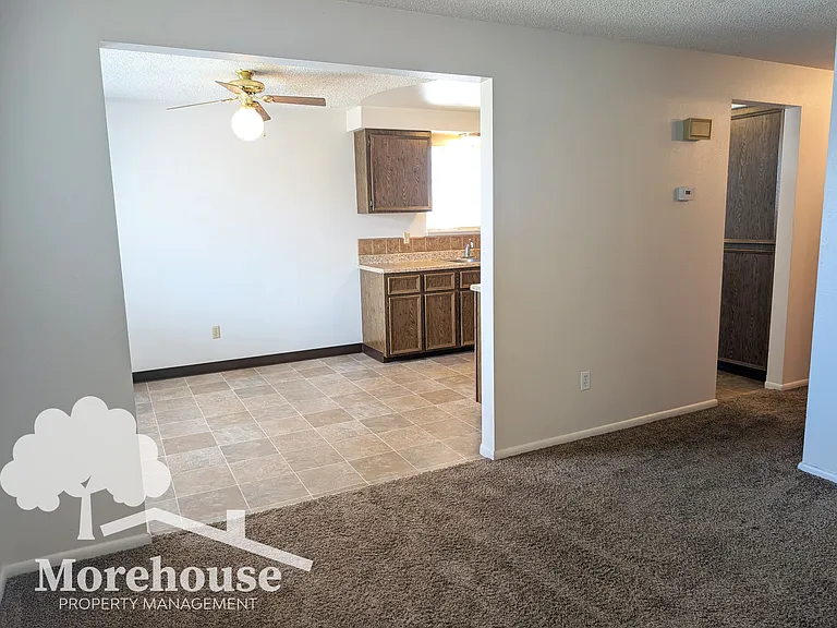 2054 S Colorado Ave — Photo 9