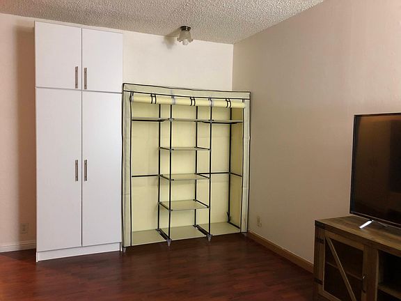 3rd image of 4836 Verbena Way