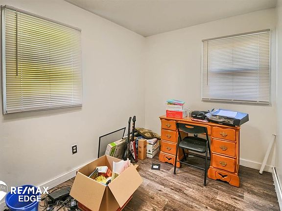 4th image of 1243 Thelma St