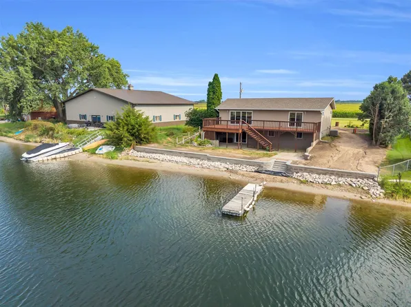 41 Summerhaven Lk, Kearney, NE 68847