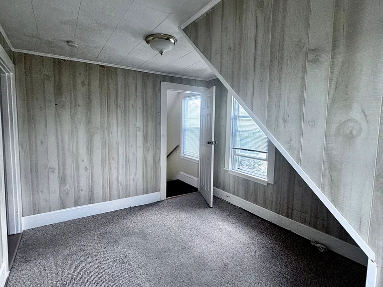 54 Stephen St #3 — Photo 10