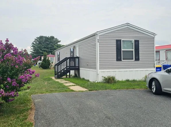 66 Pinewood Acres Ave #66, Dover, DE 19901