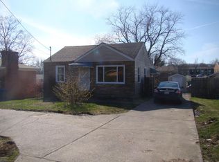 6824 Manslick Rd, Louisville, KY 40214