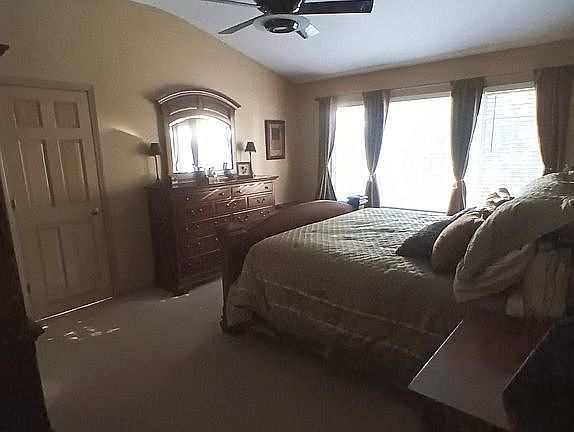 4th image of 462 Rock Hall Cir