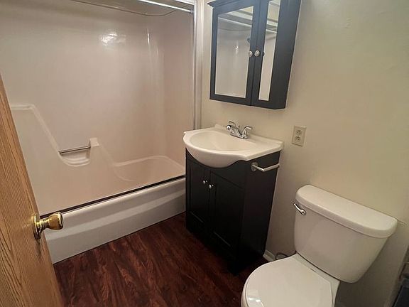 5th image of 309 S Main St APT C