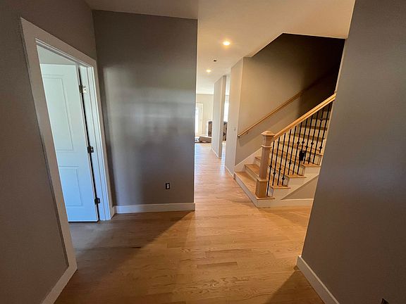 4th image of 10A Oakland Ridge Road #11