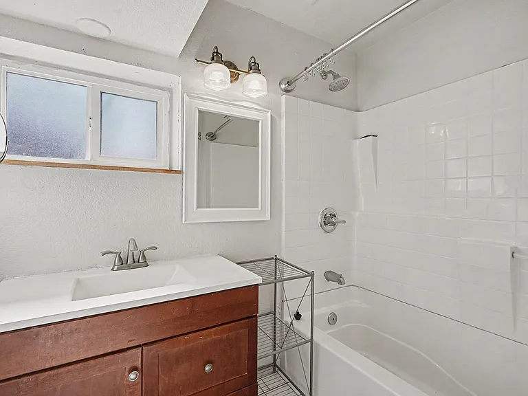 5050 Lincoln St — Photo 14