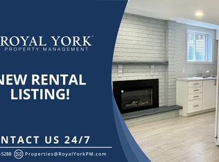 2302 Wildwood Cres #2, Pickering, ON L1X2R8