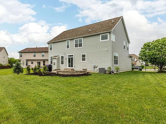 2nd image of 512 Banbridge Ct