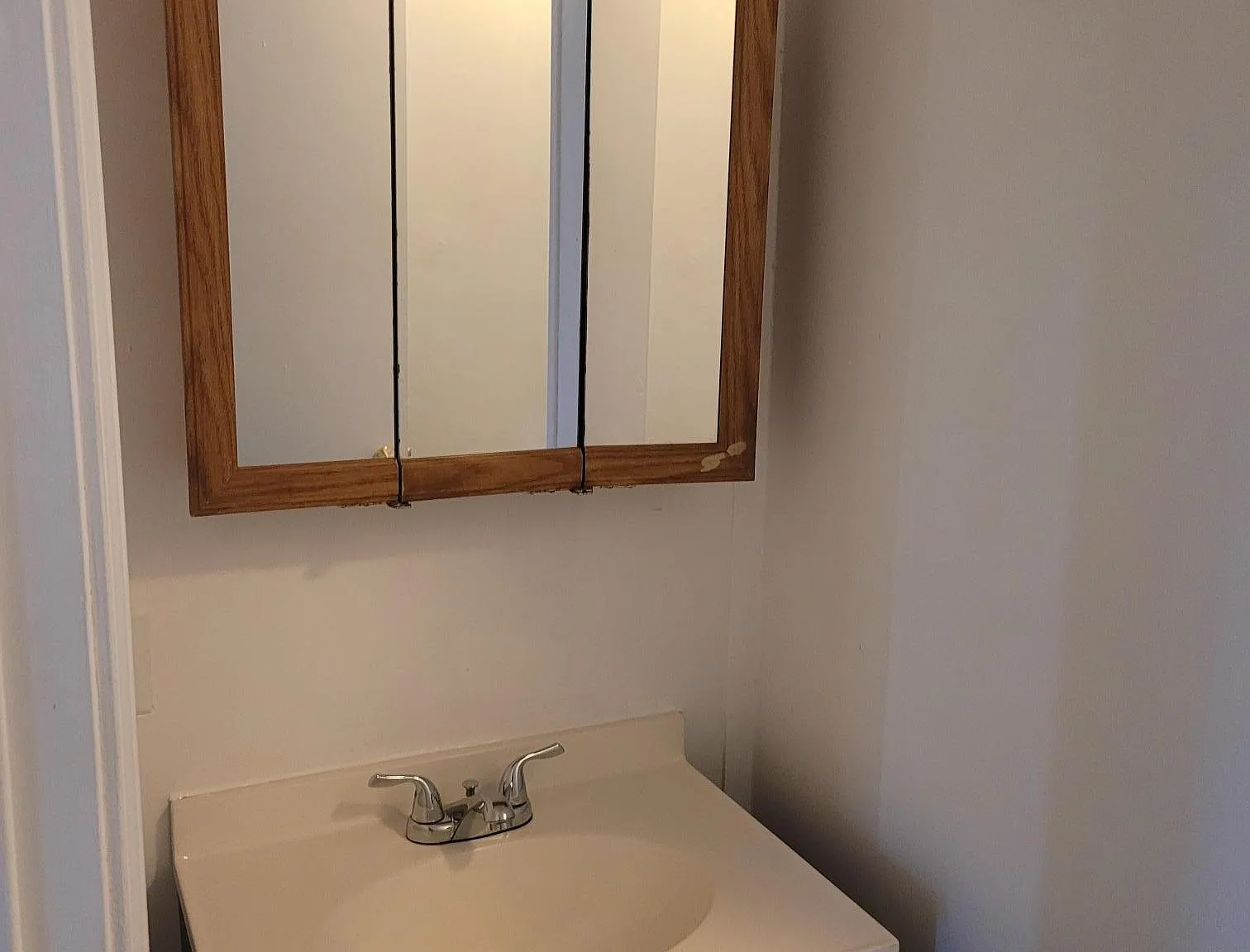 2 bed, 800 sqft, $825 — Photo 3