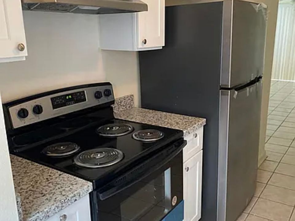 1st image of 2116 Manson Ave