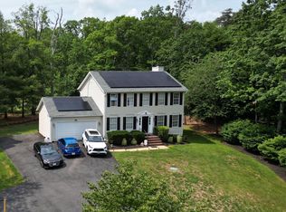 6115 Pilgrims Rest Rd, Broad Run, VA 20137