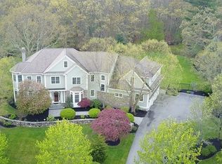 8 Stonegate Ln, Dover, MA 02030