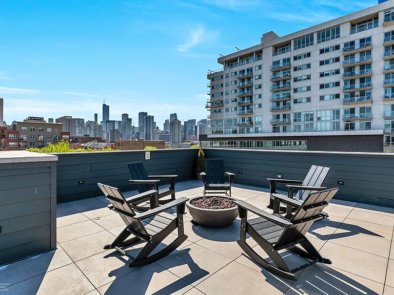 729 N Sangamon St #203 — Photo 8