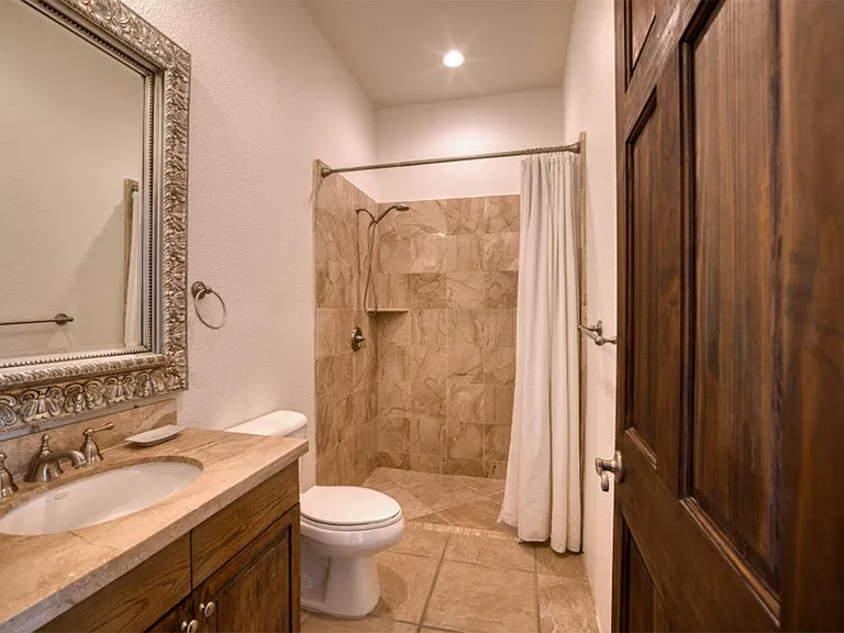53740 Avenida Navarro — Photo 16