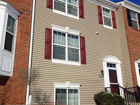2nd image of 13892 Hematite St NW