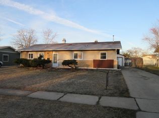 670 Western St, Hoffman Estates, IL 60169