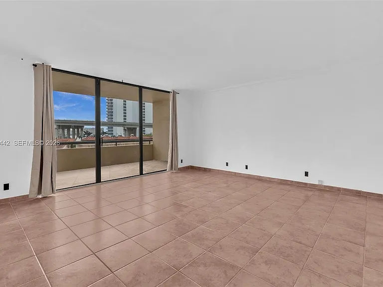 19355 Turnberry Way #3J — Photo 12
