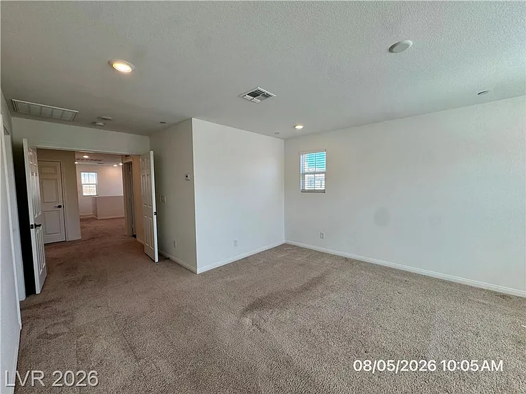2602 Cava Tirreni St — Photo 14