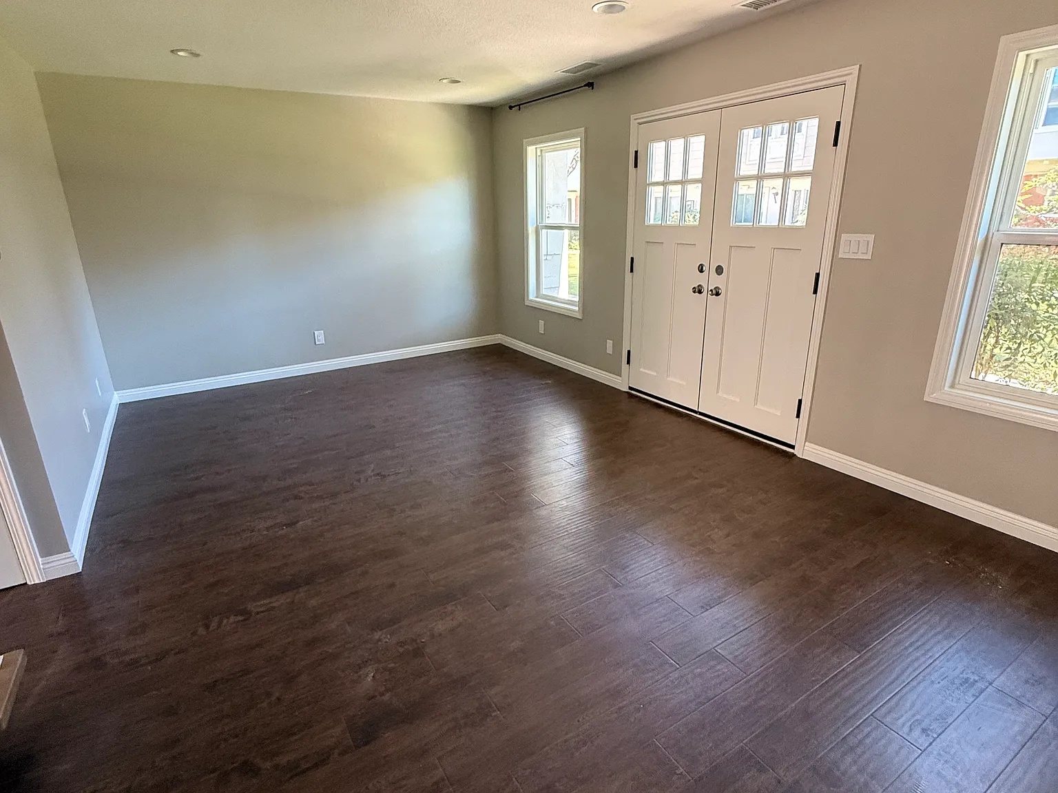 10072 Los Coyotes Ct — Photo 3