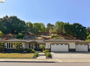 16988 Grovenor Dr, Castro Valley, CA