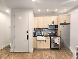 Rented by RELEASE NY