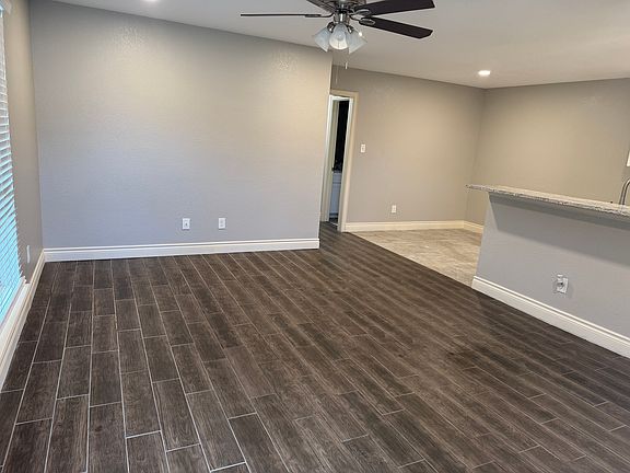 2nd image of 8125 Doreen Ave