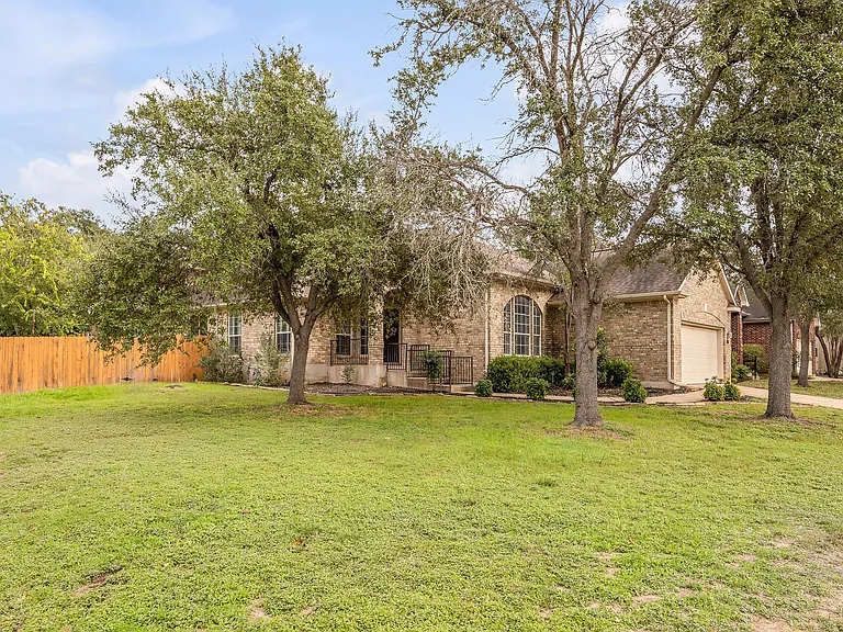 2726 Grimes Ranch Rd — Photo 3