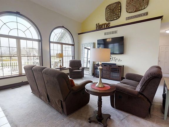 5th image of 114 Parkfield Ct