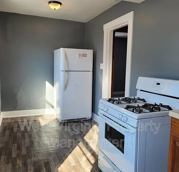 119 Route 60 — Photo 14