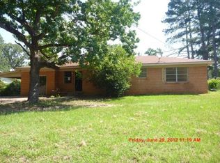 110 Aleta Dr, Palestine, TX