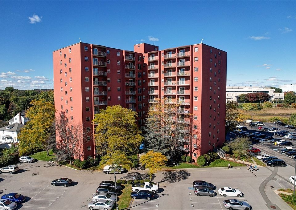 1st image of 115 W Squantum St APT 1208