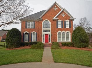 1805 Adare Dr, Clemmons, NC 27012