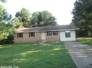 227 Baker St, Searcy, AR 72068