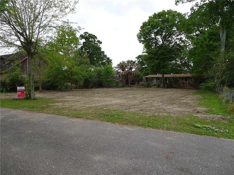 1st image of Belle Grove Pl