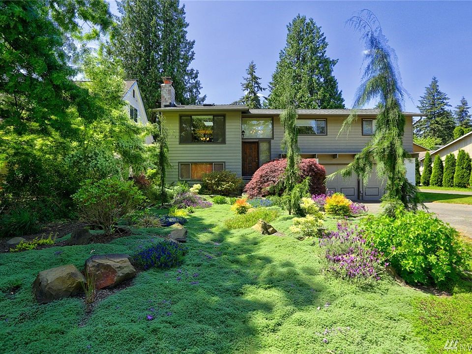 1st image of 11325 19th Ave NE