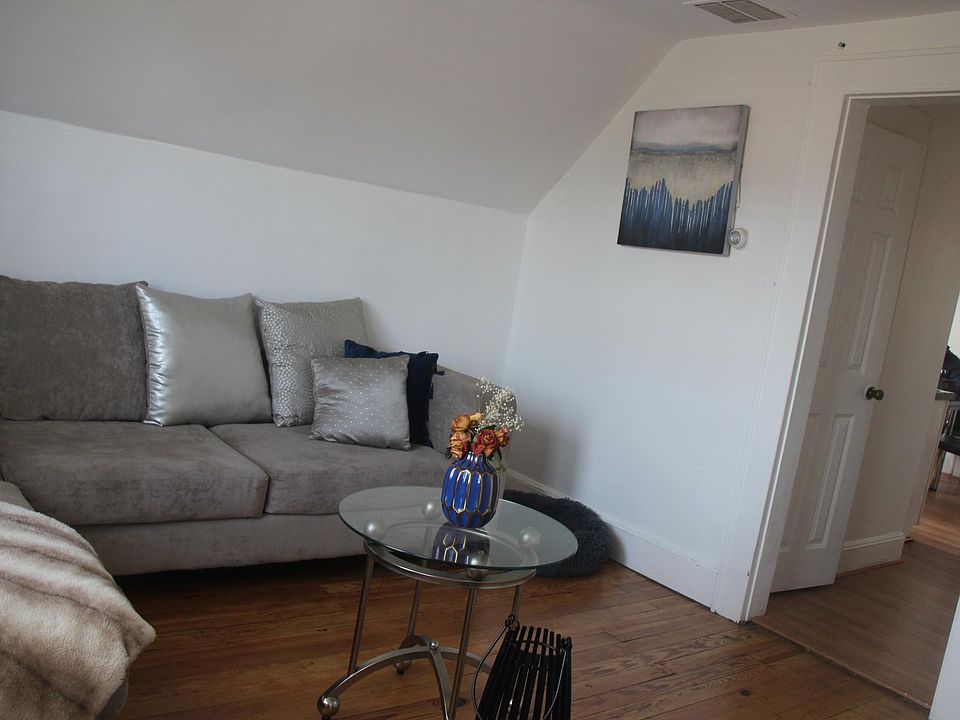 137 Barnum Ter 137, Stratford, CT 06614 Zillow