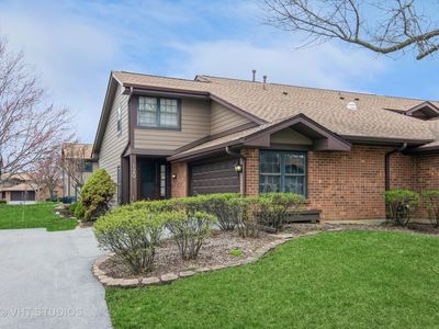 120 White Birch Ln, Westmont, IL, 60559