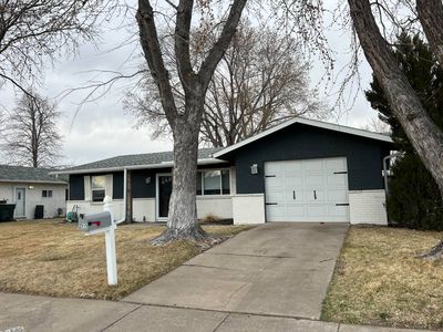 2515 Pawnee Ave, North Platte, NE, 69101